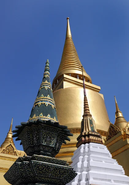 Wat Phra Kaeo and the Grand Palace are full of many religious works