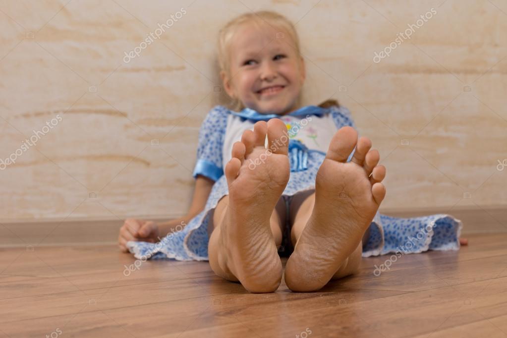 Foot girl model teen
