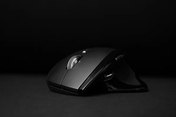 Solid modern ergonomic computer mouse
