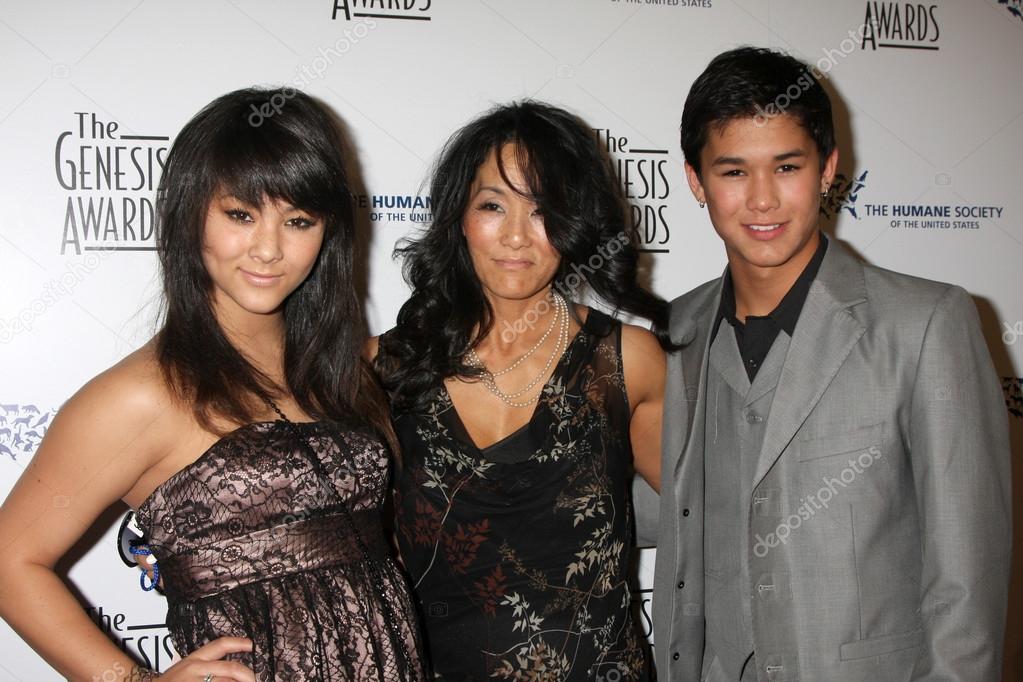 Fivel Stewart, Their MOM, BooBoo Stewart – Stock Editorial Photo © Jean_Nelson #12918343