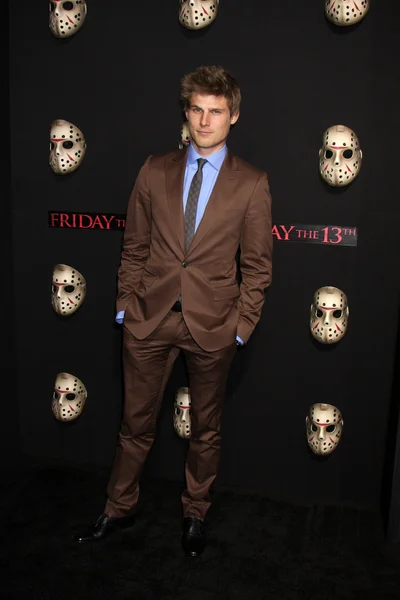 Travis Van Winkle