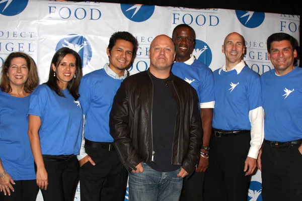 Michael Chiklas & Project Angel Food Volunteers
