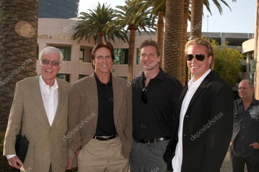 Dick Van Dyke & Son Barry, and grandsons Carey & Shane Van Dyke – Stock