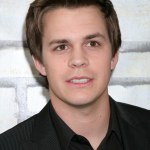 Johnny Simmons #12952932