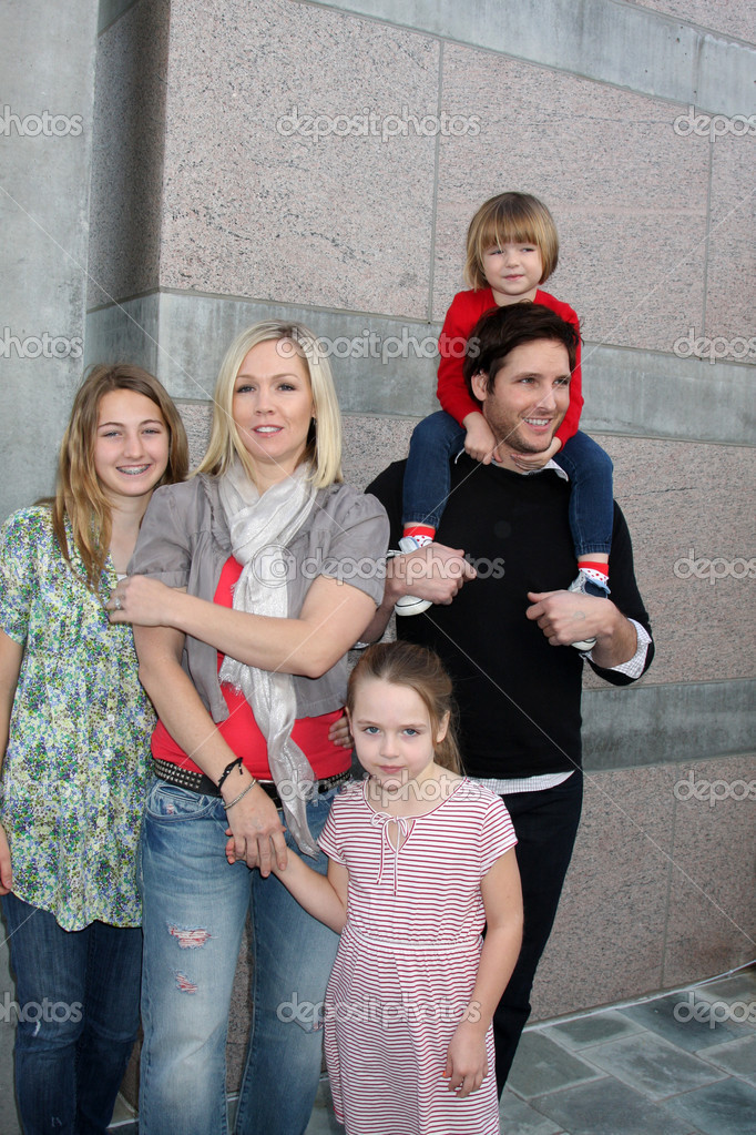 Nelson Auto Finance >> Jennie Garth, Peter Facinelli, and daughters Luca Bella, Lola Ray, and Fiona Eve Facinelli ... Nelson Auto Finance >> Jennie Garth, Peter Facinelli, and daughters Luca Bella, Lola Ray, and Fiona Eve Facinelli ...