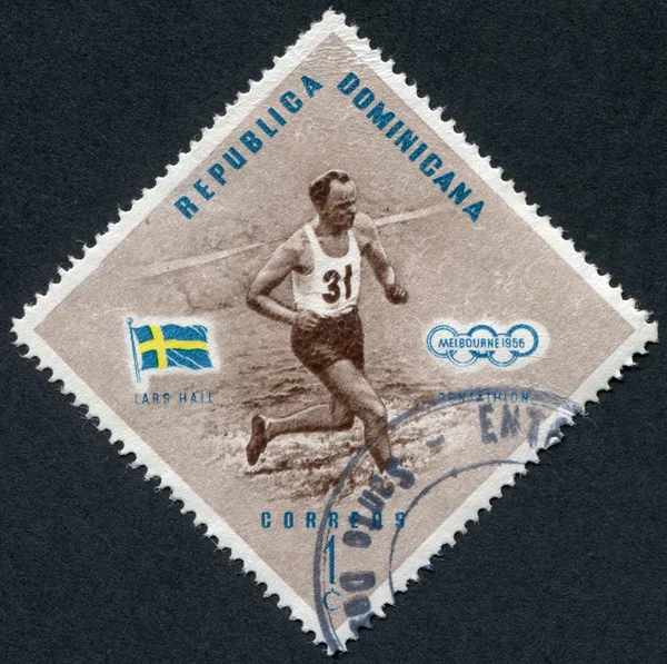 一枚邮票印在多米尼加共和国、 奥运冠军拉尔