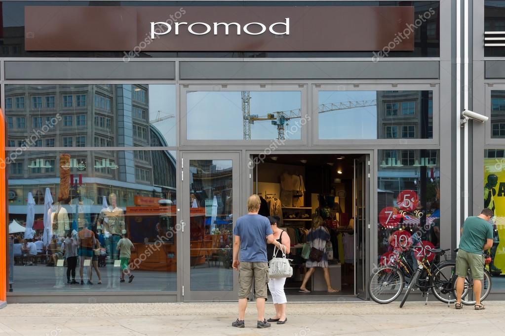 Google clothing store. Clothing stores