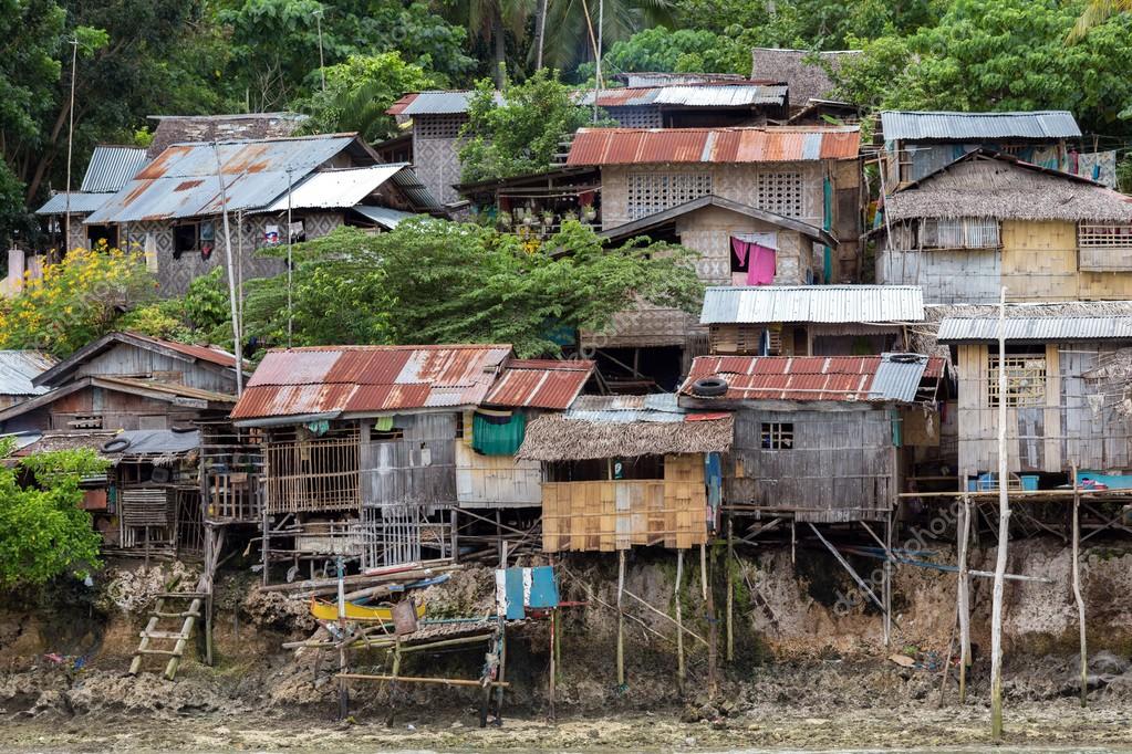 Shanty homes in Philippines — Stock Photo © smithore 45371289