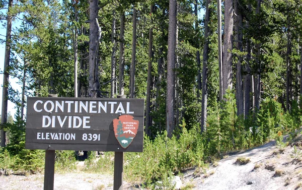 Continental divide sign