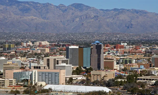 Tucson, Arizona skyline