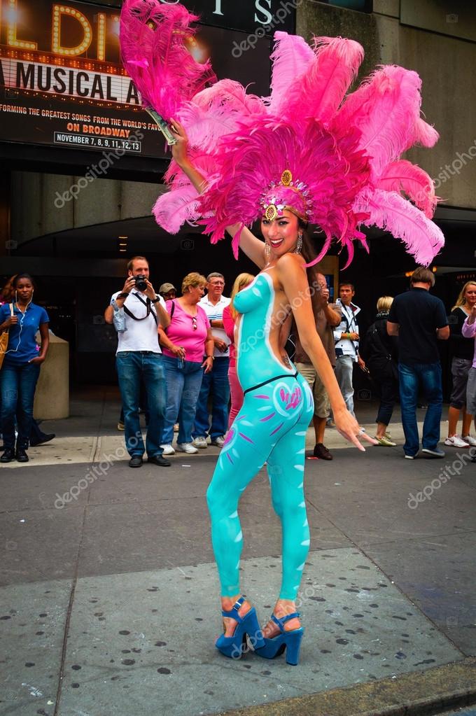 Painted Lady Times Square – Stock Editorial Photo © andykazie #42786421