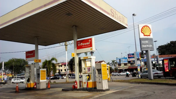 MELAKA, MALAYSIA- APRIL 19, 2014: OIL company Shell Malaysia pla
