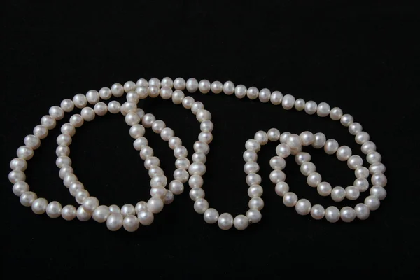 White pearl beads necklace jewelry