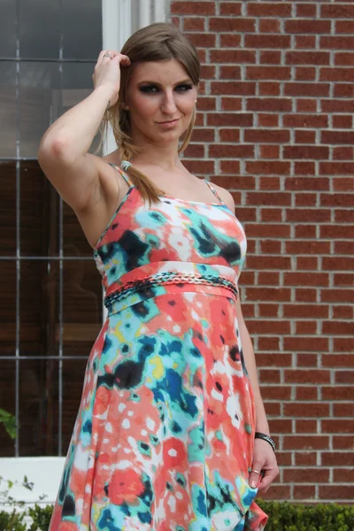 Photoshoot of a pretty model at a historic building