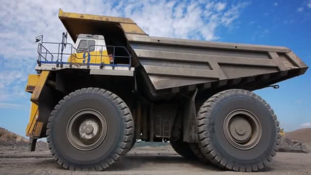 Long shot of trucks monsters rock (tracking - da