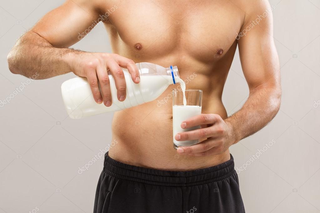 depositphotos_40038303-Healthy-fit-muscular-shirtless-man.jpg