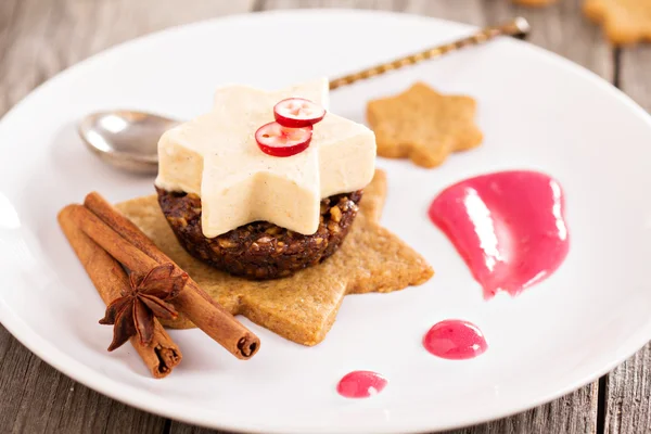 Pumpkin parfait with spices on gingerbread