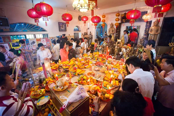 PHNOM PENH, CAMBODIA - 31 JANUARY 2014 People celebrate Chinese