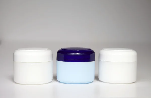 Cosmetics container