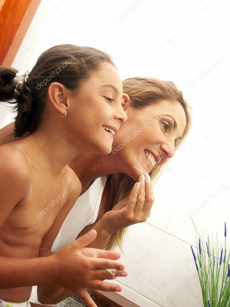 hot fat womens nude mother and daughter nudists of any age