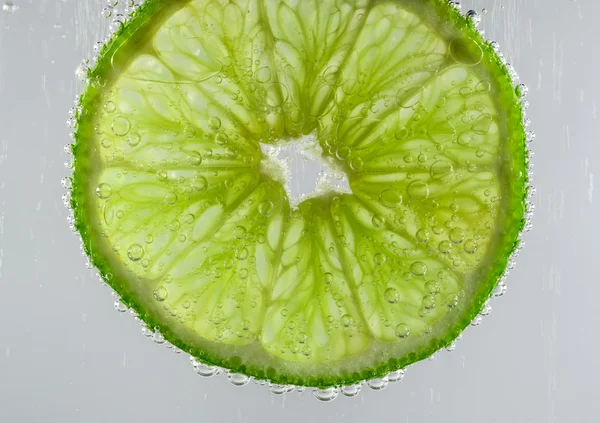 Green Lime in Tonic Water