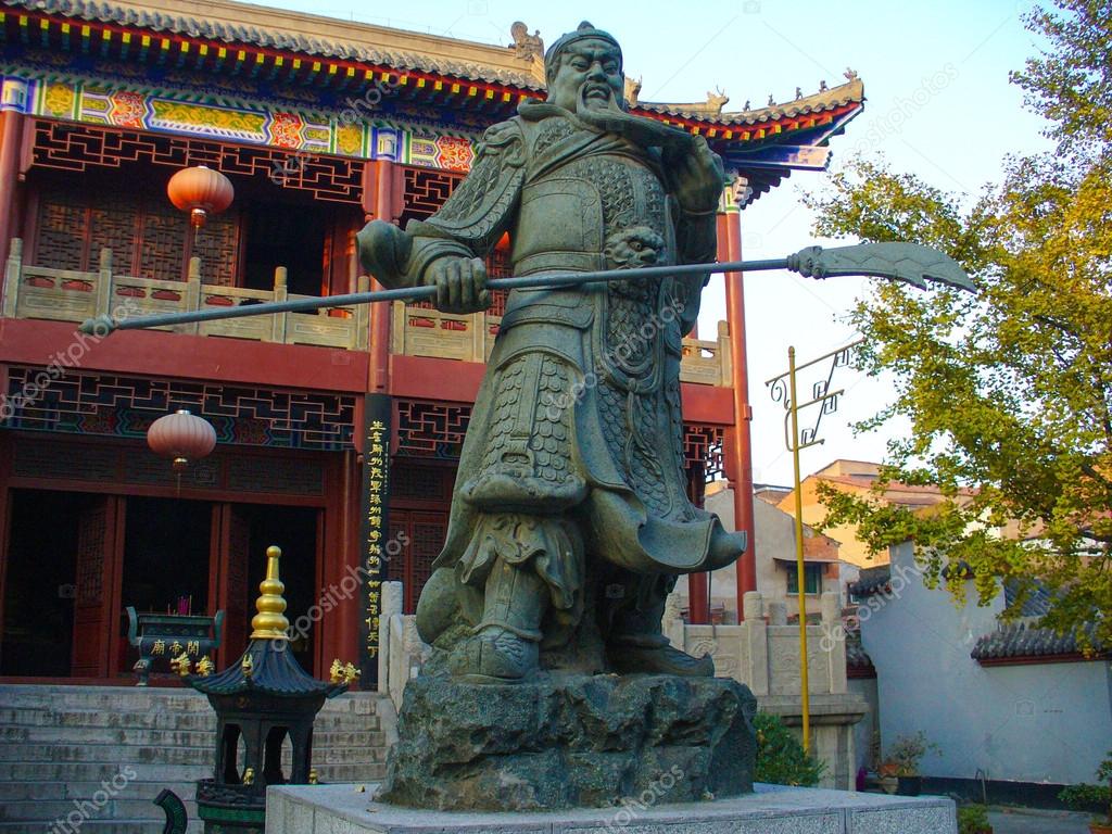 Jingzhou Nov 24 Statues of Guan Yu in Three Visitors Cave on November