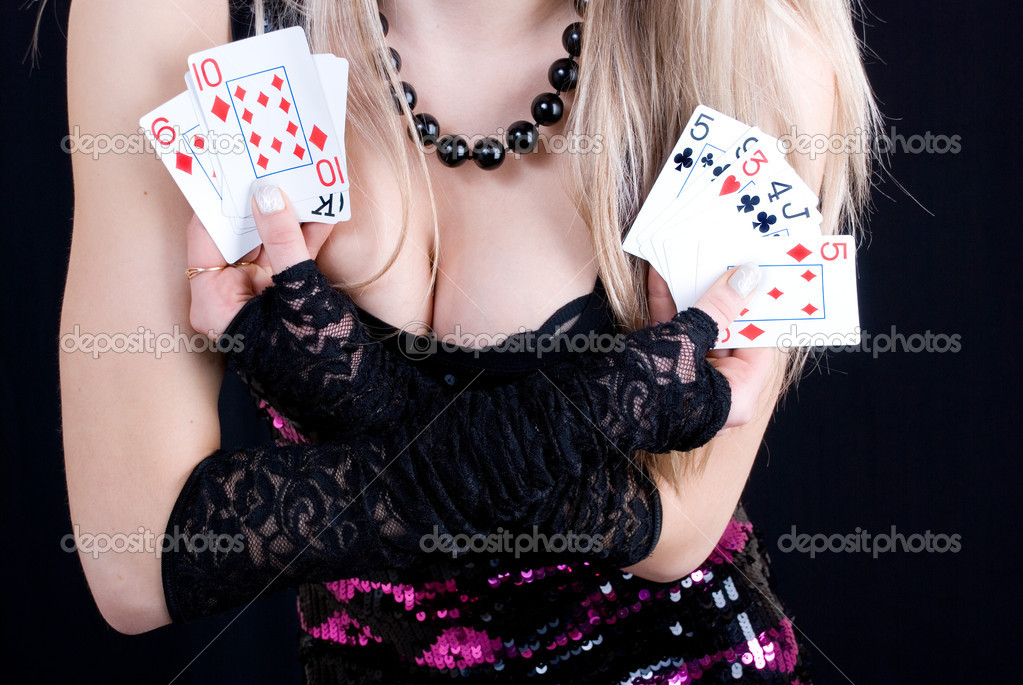 gry w karty poker rozbierany