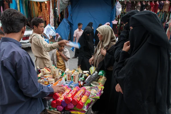 Buying biscuits in Yemen