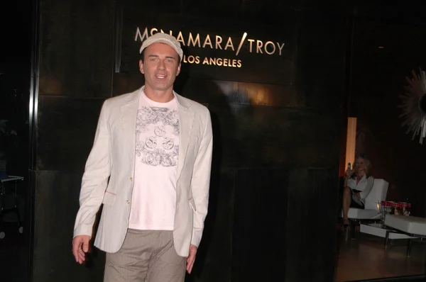 Julian McMahon at a media event promoting Nip Tuck's move from Miami to Los Angeles. Hollywood and Highland Center, Hollywood, CA. 10-25-07