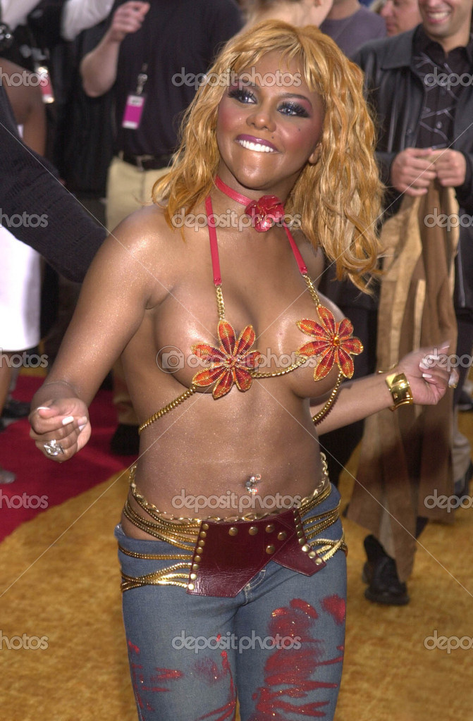 Lil' Kim - The Naked Truth Lil' Kim - The Naked Truth