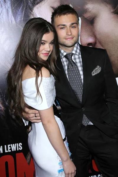 Hailee Steinfeld and Douglas Booth