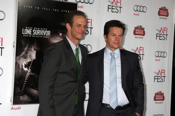 Peter Berg, Mark Wahlberg