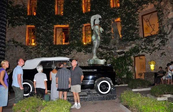 FIGUERES, SPAIN-AUGUST 6: The Dali Theatre and Museum on August 6,2009 in Catalonia, Spain. The Dali Theatre and Museum is a museum of Salvador Dali in his home town of Figueres, in Catalonia, Spain.