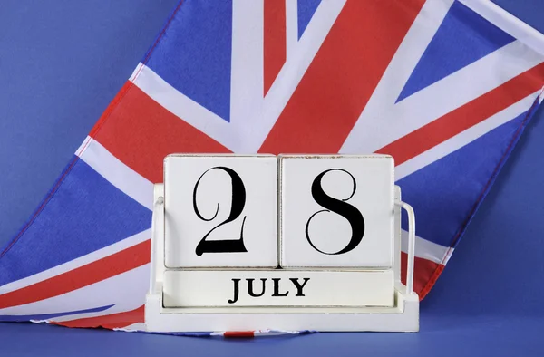 Vintage style white block calendar for 28 July, start of World War I, centenary, 1914 to 2014, with the English UK, Union Jack, flag.