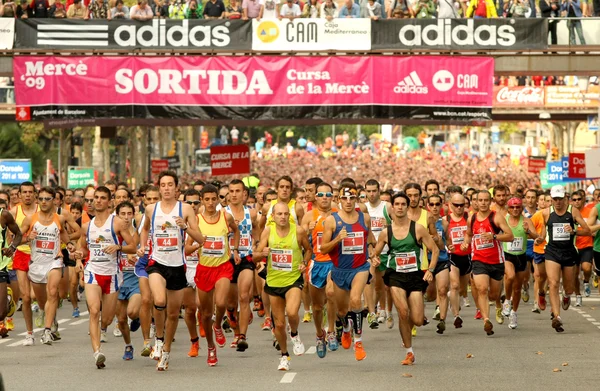 Runners on start of Cursa de la Merce