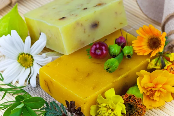 Composition from natural soap and flowers