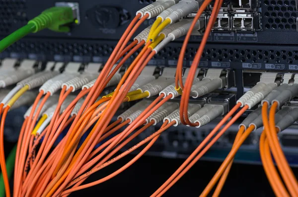 Fiber optical connections with servers