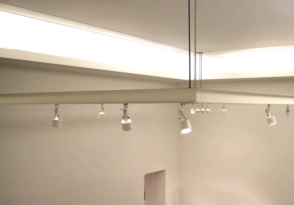 Light fixtures on the ceiling