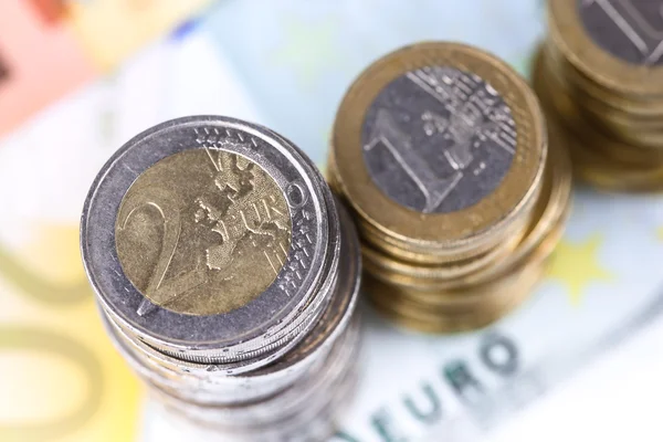 Single European currency decreasing
