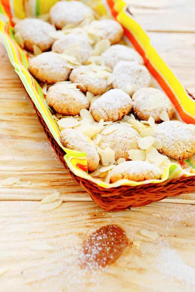 Cookies of almond flour