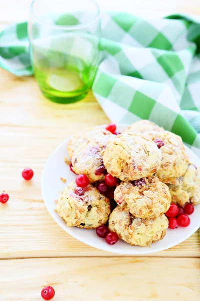 Oatmeal cookies with cranberries