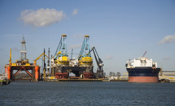 Mega structures in the Port of Rotterdam