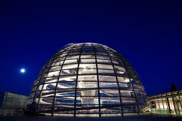 Bildresultat för glaskupolen berlin