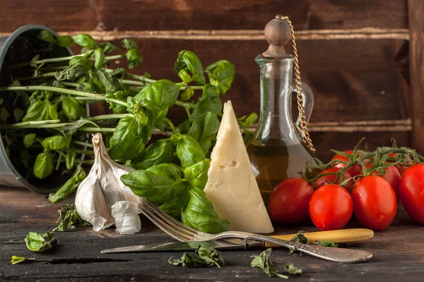 Basil, garlic, tomatoes and cheese