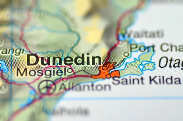 Dunedin in New Zealand on the map