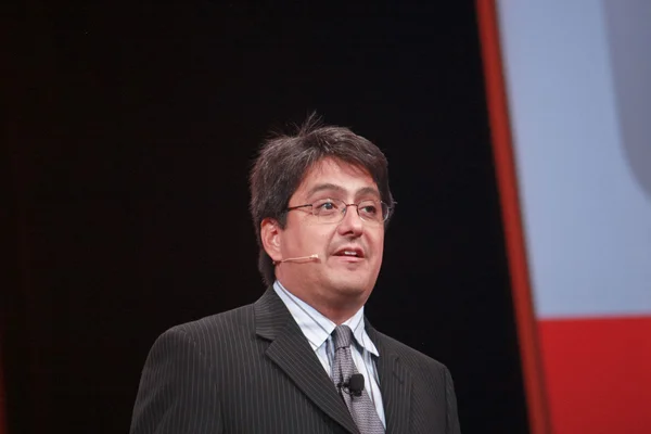 Oracle senior vice president Steve Miranda makes speech at OpenWorld conference in Moscone center