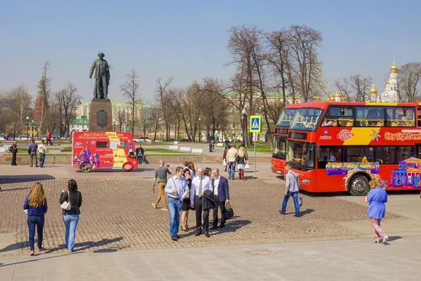 MOSCOW, RUSSIA-APRIL 19. Bus sightseeing tours on Bolotnaya Squa