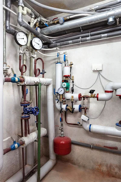 Heating pipes system