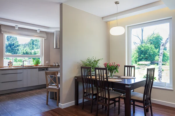 Bright space - dining room and kitchen