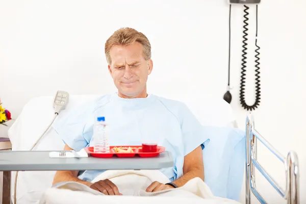 Hospital: Male Patient Doesn\'t Like Hospital Food